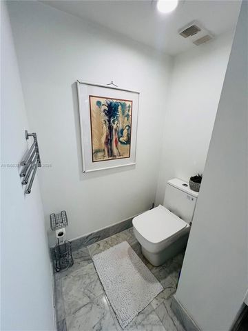 3640 Yacht Club Dr 609, Aventura, FL 33180