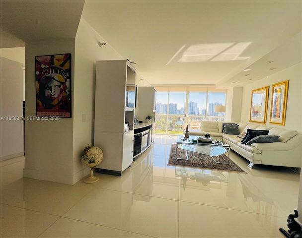 3640 Yacht Club Dr 609, Aventura, FL 33180