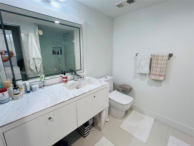 3640 Yacht Club Dr 609, Aventura, FL 33180