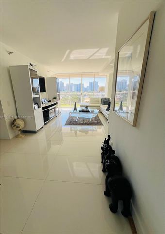 3640 Yacht Club Dr 609, Aventura, FL 33180