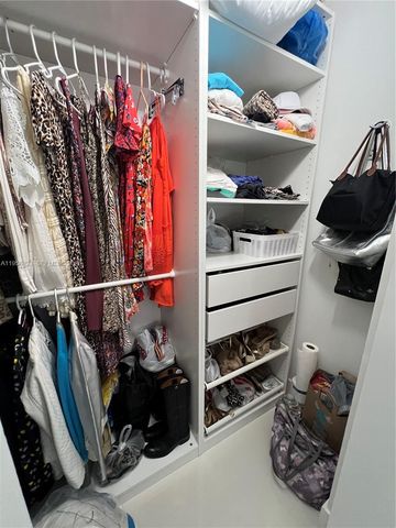 3640 Yacht Club Dr 609, Aventura, FL 33180