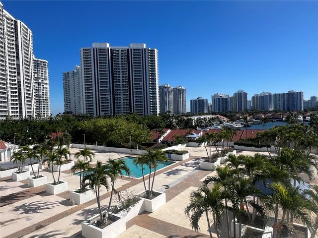 3640 Yacht Club Dr 609, Aventura, FL 33180