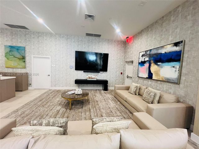 3640 Yacht Club Dr 609, Aventura, FL 33180