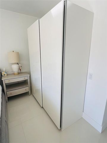 3640 Yacht Club Dr 609, Aventura, FL 33180