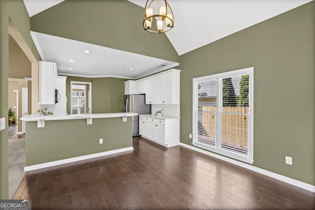 1233 Parkview Lane NW, Kennesaw, GA 30152