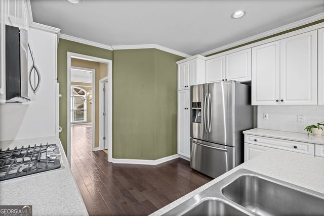 1233 Parkview Lane NW, Kennesaw, GA 30152