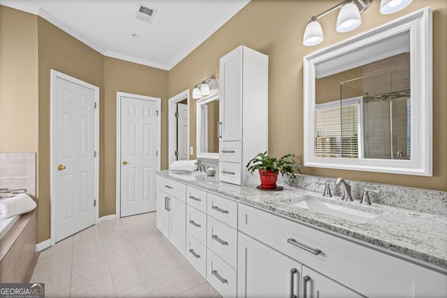 1233 Parkview Lane NW, Kennesaw, GA 30152