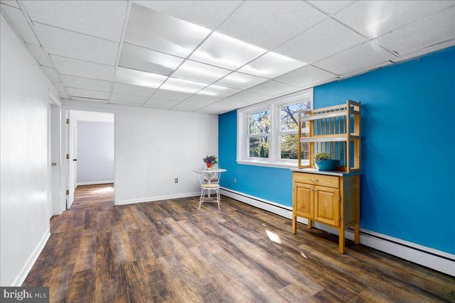 33 FOX ROCK DR, Myersville, MD 21773