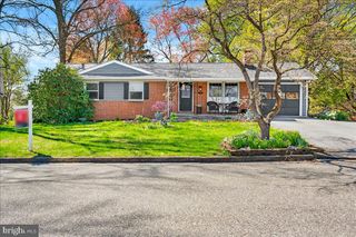 33 FOX ROCK DR, Myersville, MD 21773