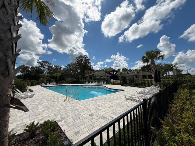 2230 NW 23RD LOOP, Ocala, FL 34475