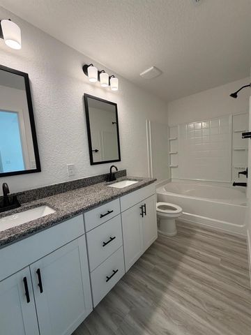 2230 NW 23RD LOOP, Ocala, FL 34475