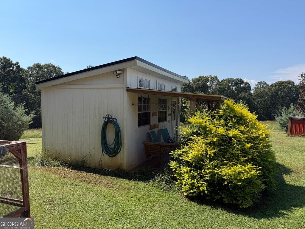 1057 Pleasant Hill Circle, Martin, GA 30557 — photo 4