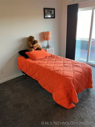 6711 Bobbie Little Drive, Kingston, OK 73439