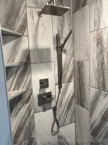 6711 Bobbie Little Drive, Kingston, OK 73439