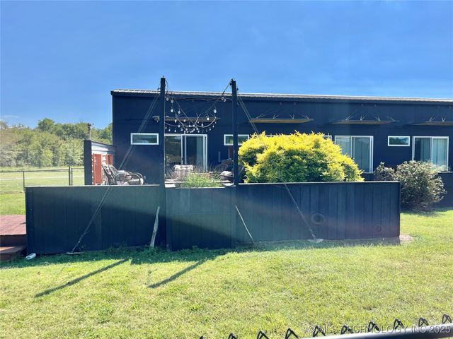 6711 Bobbie Little Drive, Kingston, OK 73439