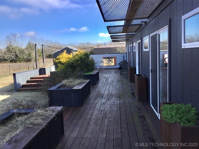 6711 Bobbie Little Drive, Kingston, OK 73439