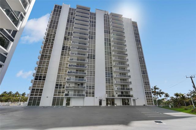2701 N Ocean Boulevard 5F, Fort Lauderdale, FL 33308