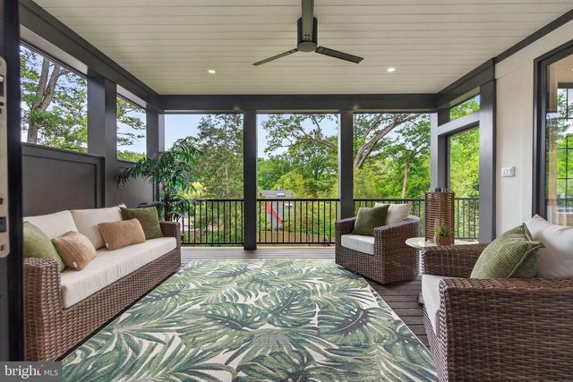 6210 DAHLONEGA RD, Bethesda, MD 20816