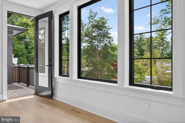 6210 DAHLONEGA RD, Bethesda, MD 20816