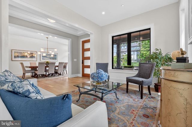 6210 DAHLONEGA RD, Bethesda, MD 20816