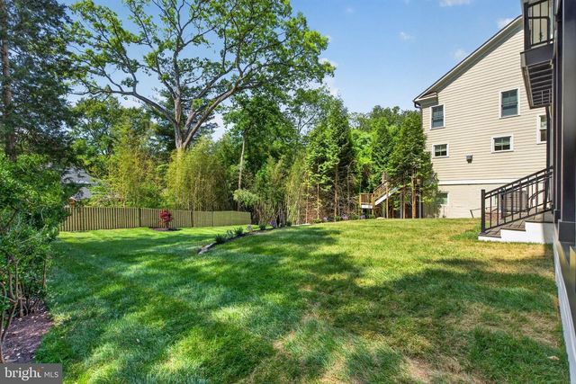 6210 DAHLONEGA RD, Bethesda, MD 20816