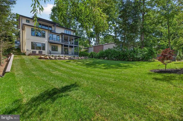6210 DAHLONEGA RD, Bethesda, MD 20816