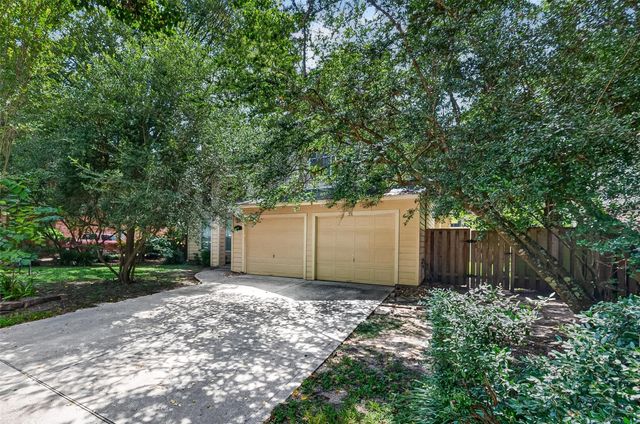 150 Wisteria Walk Circle, The Woodlands, TX 77381