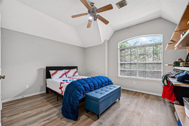 150 Wisteria Walk Circle, The Woodlands, TX 77381