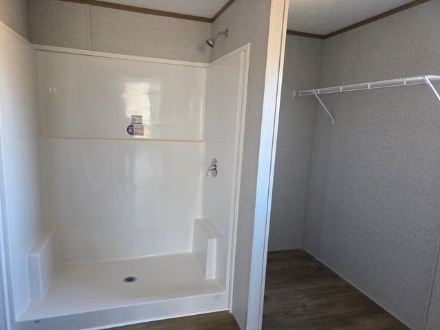 411 S Myrtle Street, Conway, MO 65632