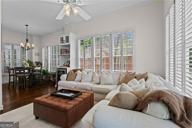 425 Abbeywood Drive, Roswell, GA 30075
