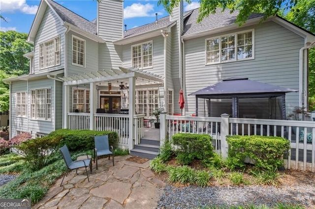 425 Abbeywood Drive, Roswell, GA 30075