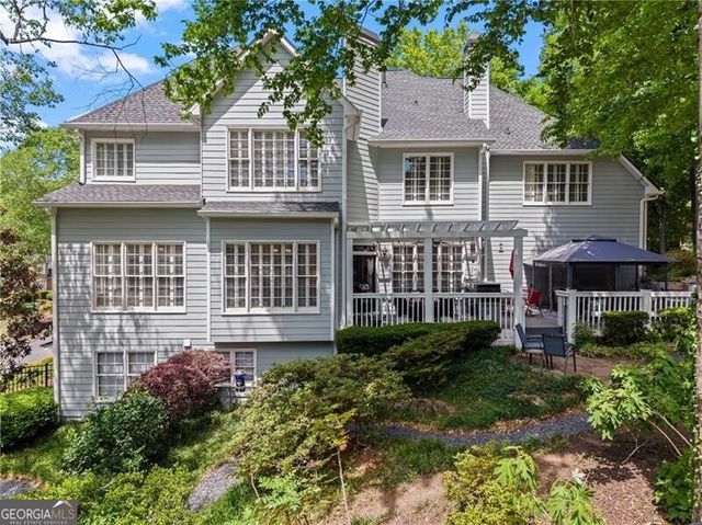 425 Abbeywood Drive, Roswell, GA 30075