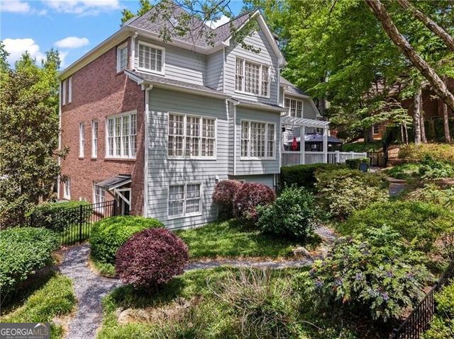 425 Abbeywood Drive, Roswell, GA 30075