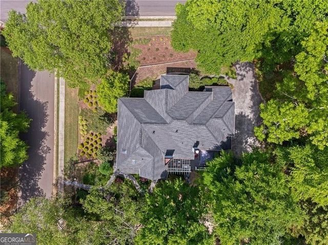 425 Abbeywood Drive, Roswell, GA 30075