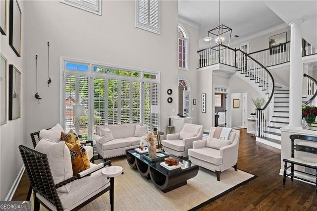425 Abbeywood Drive, Roswell, GA 30075