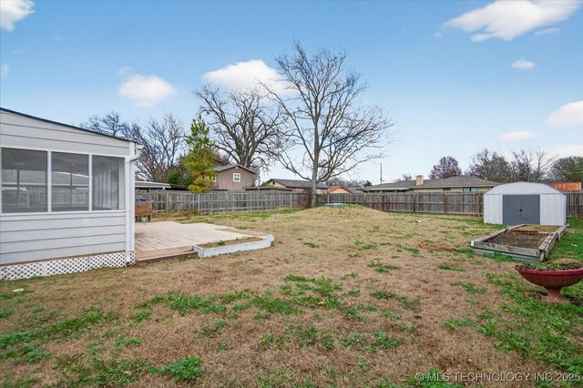 322 NE Rockwood Avenue, Bartlesville, OK 74006