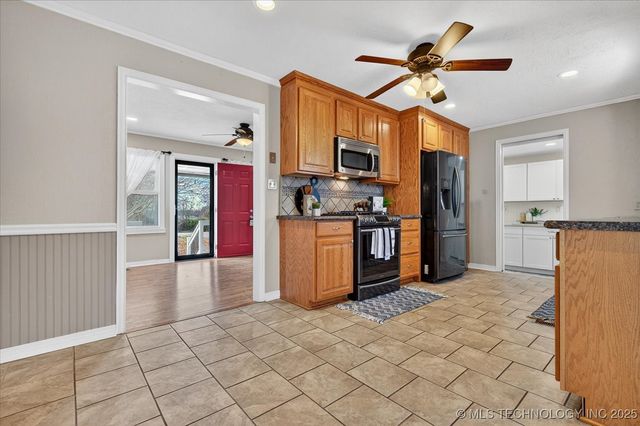 322 NE Rockwood Avenue, Bartlesville, OK 74006