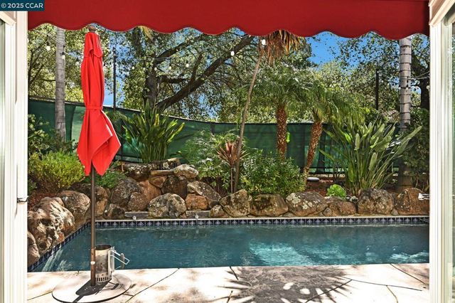 5233 5233 Boulder Ct, Concord, CA 94521