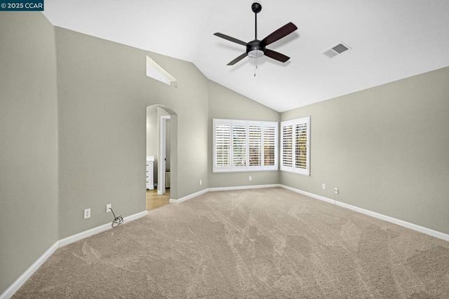 5233 5233 Boulder Ct, Concord, CA 94521