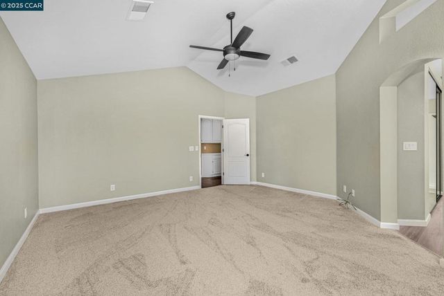 5233 5233 Boulder Ct, Concord, CA 94521