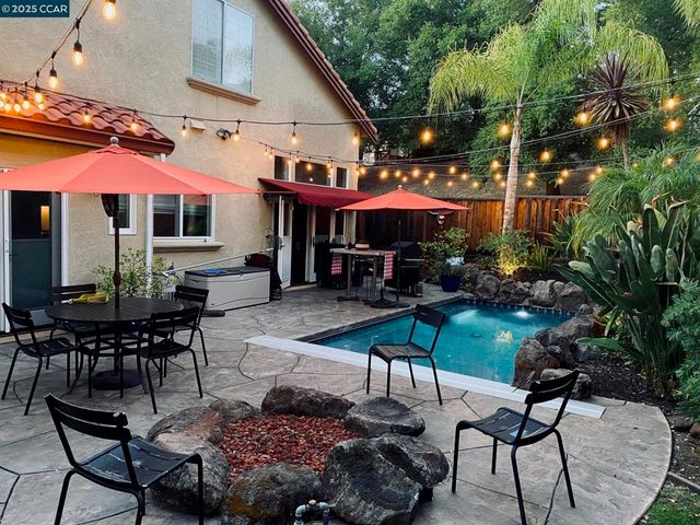 5233 5233 Boulder Ct, Concord, CA 94521