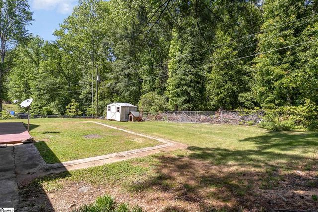 202 Forest Drive, Liberty, SC 29657