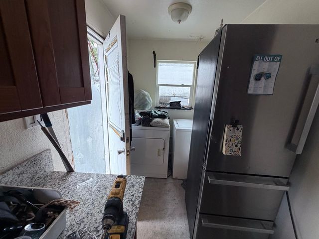 4122 Howard Ave, Sacramento, CA 95820