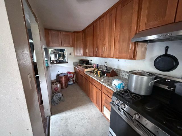 4122 Howard Ave, Sacramento, CA 95820