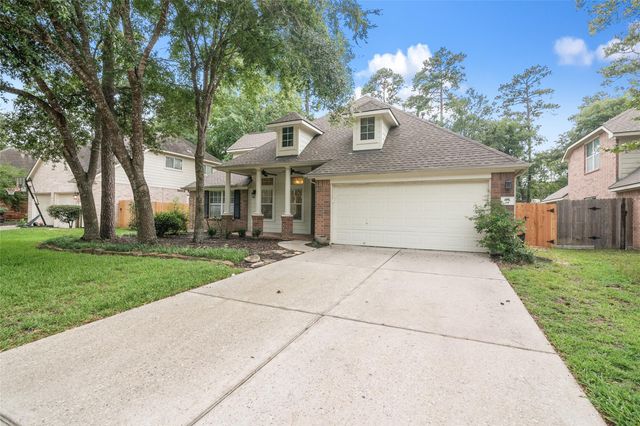 95 E Whistlers Bend Circle, The Woodlands, TX 77384