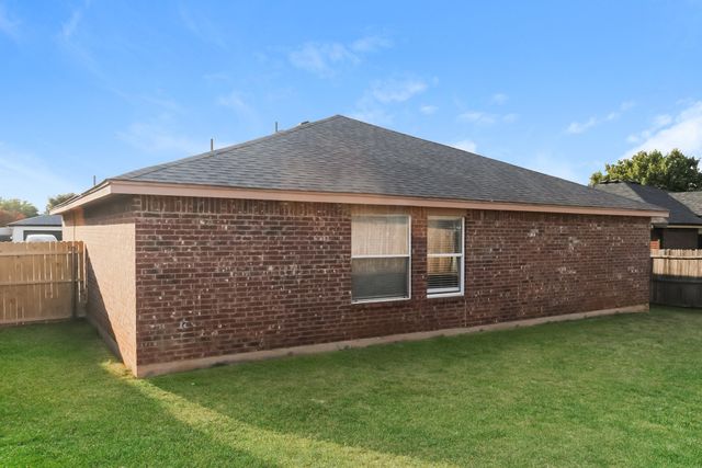 8117 Sweetwater Lane, Fort Worth, TX 76134