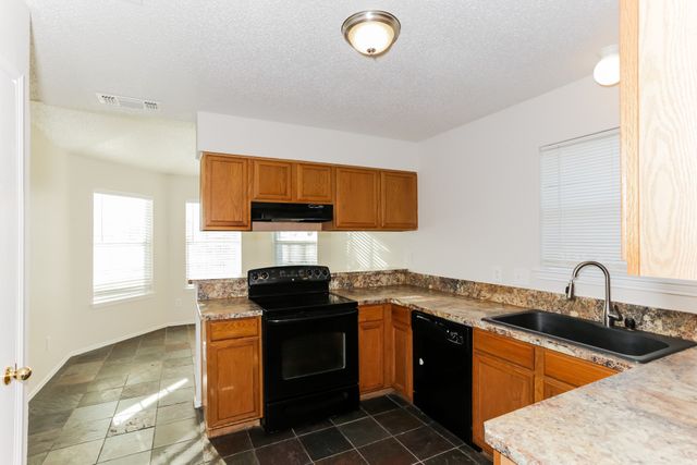 8117 Sweetwater Lane, Fort Worth, TX 76134