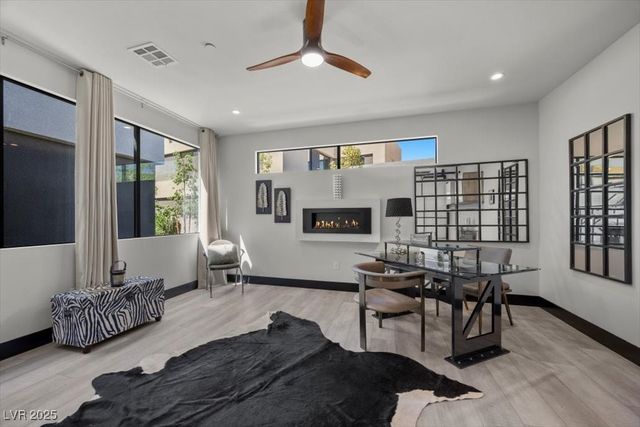 5 HIGHLAND COVE Lane, Henderson, NV 89011