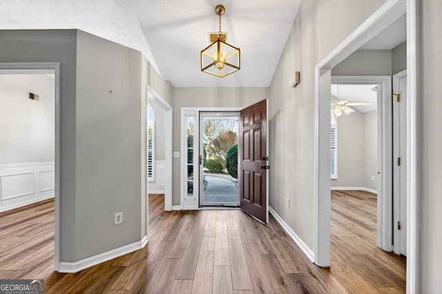 147 Lake Cove Approach, Newnan, GA 30265