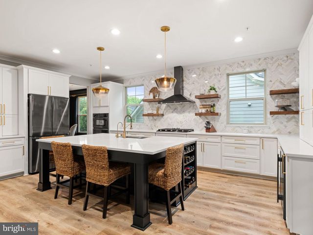 17109 GULLWING DR, Dumfries, VA 22026